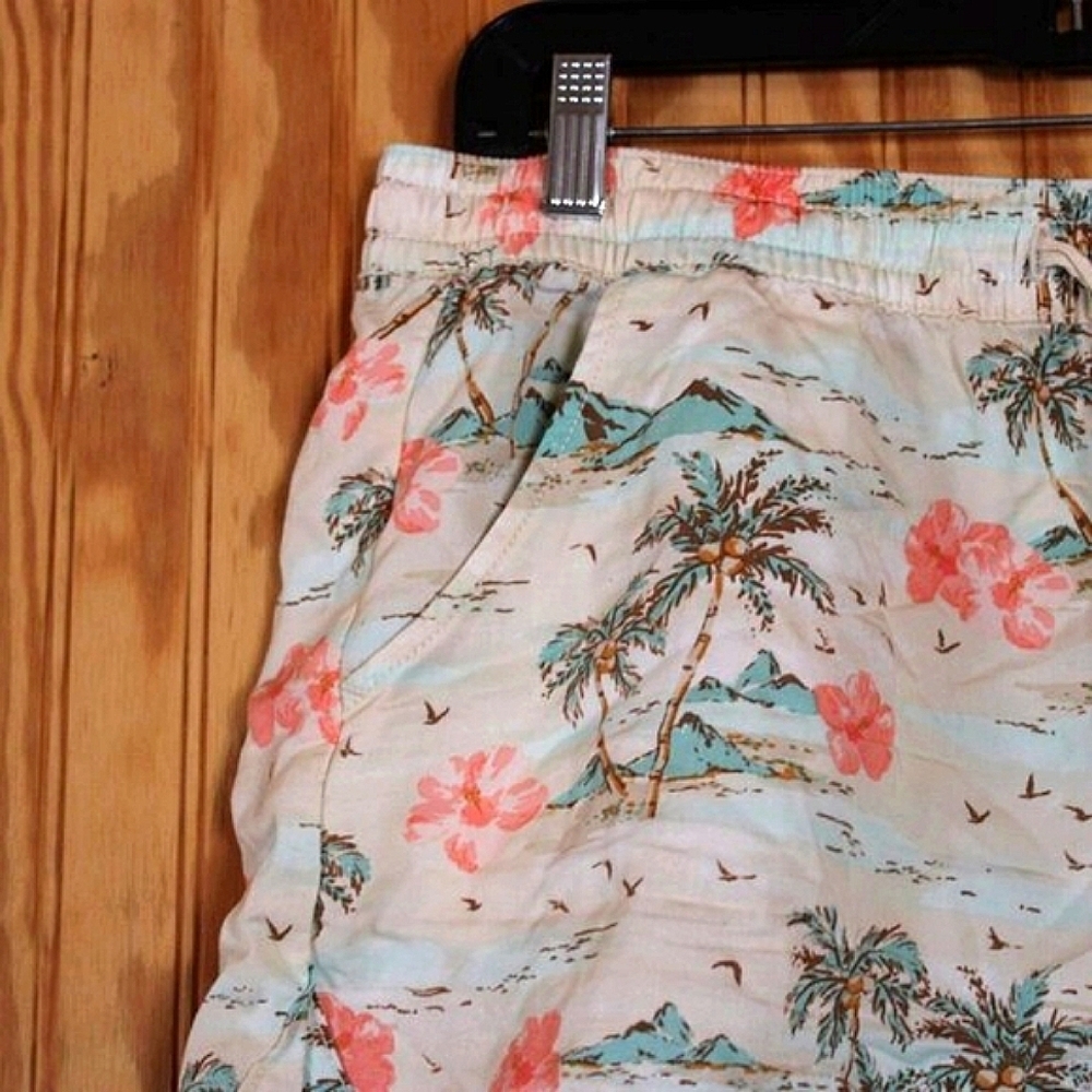 Arizona Floral Print Drawstring Shorts - Size L - Picture 5 of 9